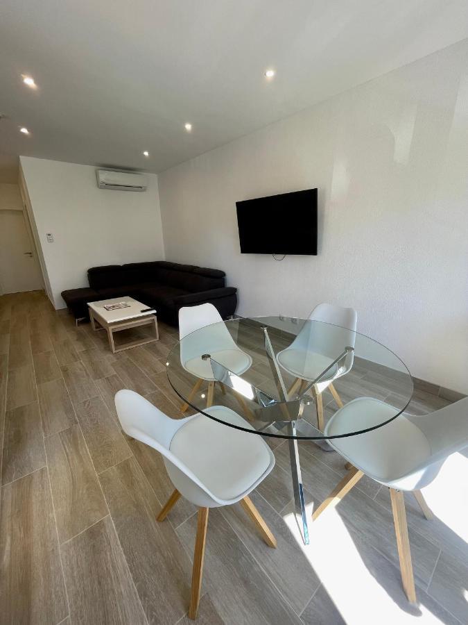Casa Michelle/ Alvor Ferias Apartment Exterior photo